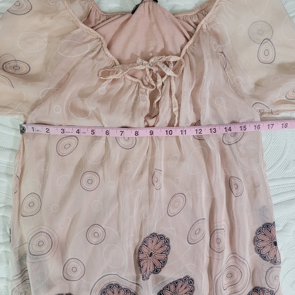 LOLA Made In Italy Silk Blend Sheer Blouse Blush Pink Medallion Print Small - Picture 12 of 13